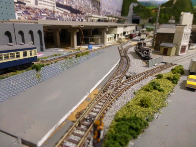 Layout: lower station approaches (left side), 2020-01-12