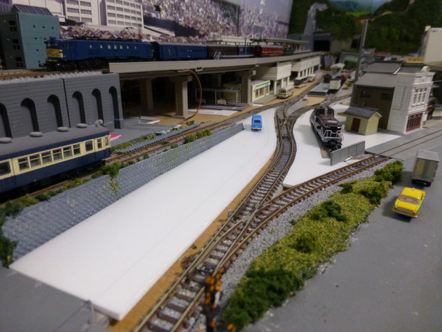 Layout: lower station approaches (left side), 2020-01-12