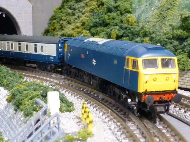 Graham Farish Class 47 (47404 